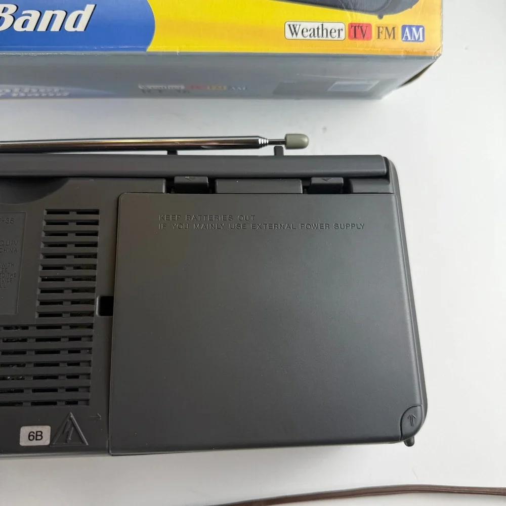 Sony ICF-36 Portable Radio Weather TV FM AM Gray Tone Control 5W Like New